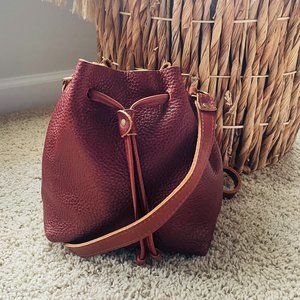 PLG Small Bucket Bag-Nutmeg